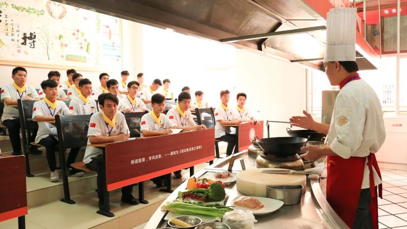 如何辨别批发零食的正品厂家？揭秘选购攻略**