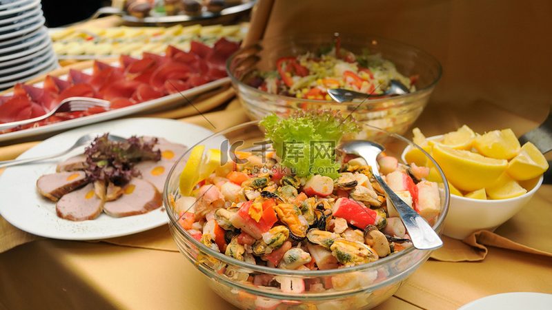 代加工食品厂家选择：揭秘行业选厂标准
