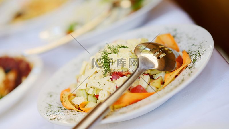 家用调味瓶如何挑选？避开这些误区，实用又实惠